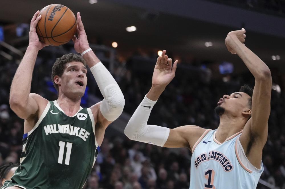 斯彭斯走的 斯彭斯走的