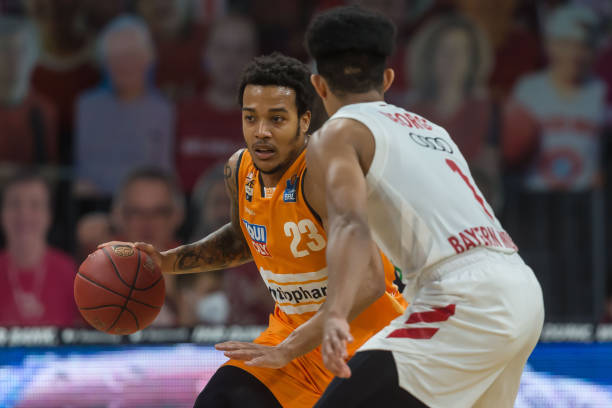 这样的对比 这样的对比