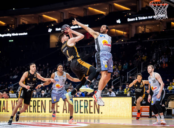 无论其背景 无论其背景