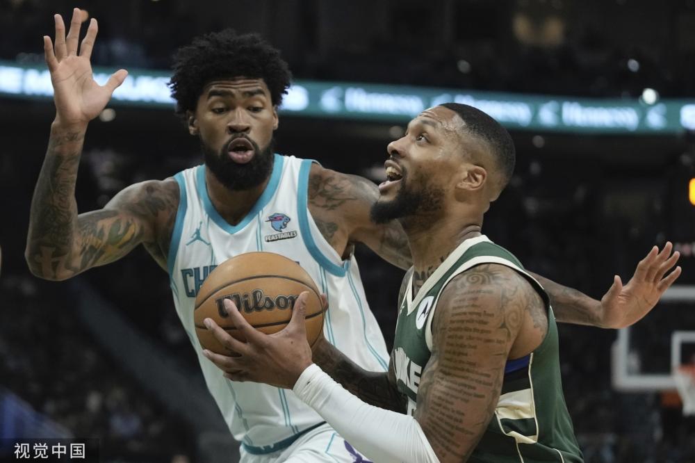 的球员凭借 的球员凭借